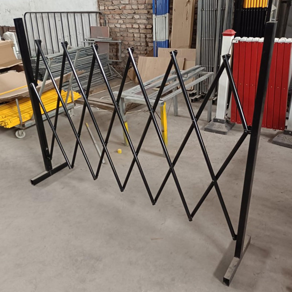 Expandable Heavy-Duty Portable Metal Barrier